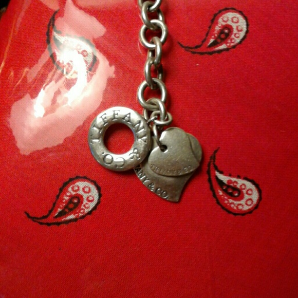 TIFFANY & CO - Picture 4 of 4